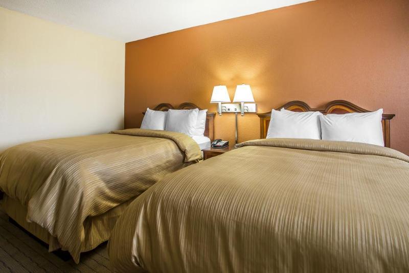 Quality Inn Dayton Airport Englewood Dış mekan fotoğraf